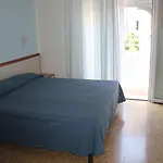 Maxim Hotel 3*