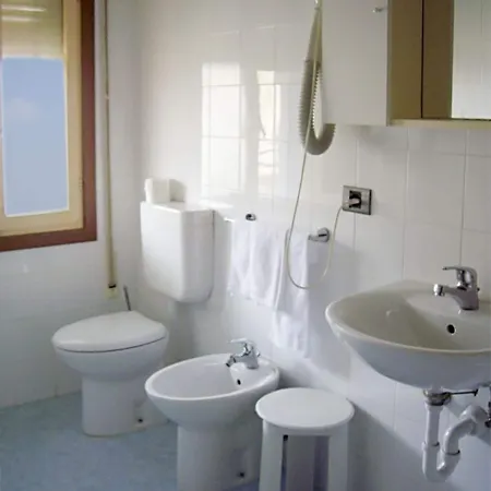 Maxim Ξενοδοχείο Καόρλε