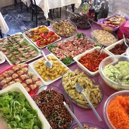 Ξενοδοχείο Maxim Καόρλε