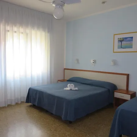 Maxim Otel 3*